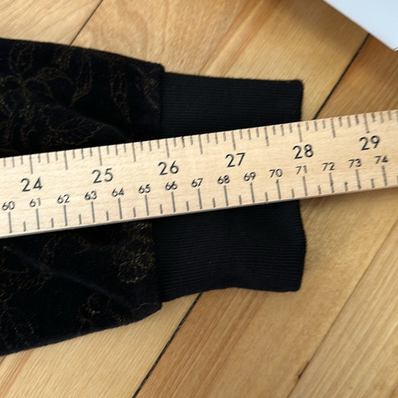 Zara Suede crew neck women black & gold design Size Small - Picture 3 of 7